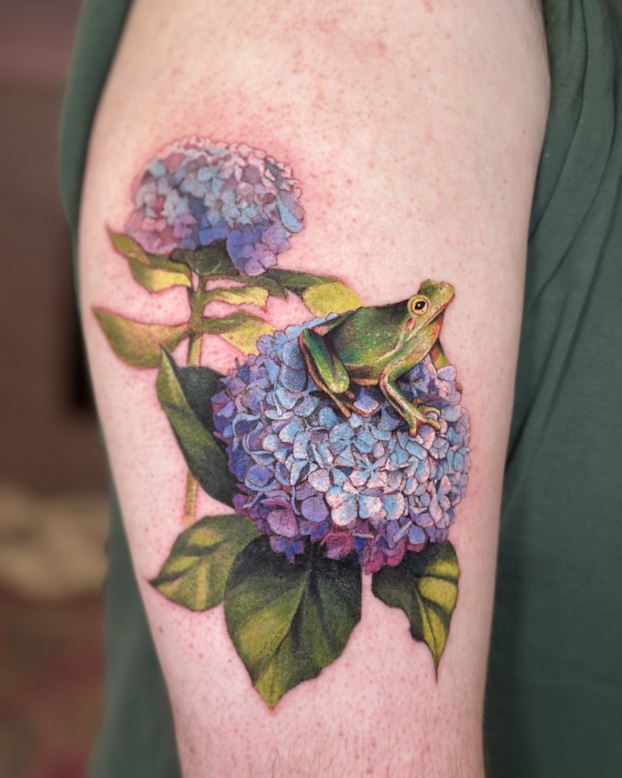 Frog resting on a hydrangea tattoo